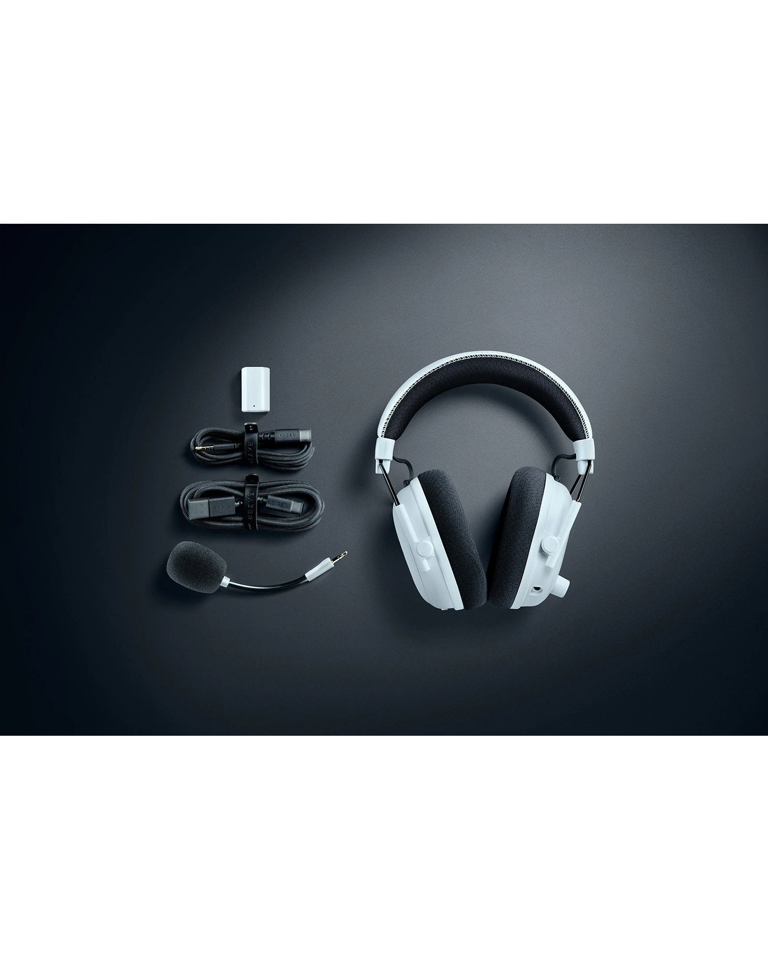 هدست گیمینگ بی‌سیم ریزر مدل BlackShark V3 Pro رنگ سفید - نمای محصول