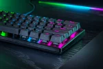 کیبورد گیمینگ ۶۰ درصد ریزر مدل Huntsman V3 Pro Mini با سوئیچ آنالوگ رنگ مشکی - نمای محصول